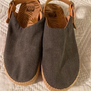 Reef Womens Sage Black Espadrilles Size 9